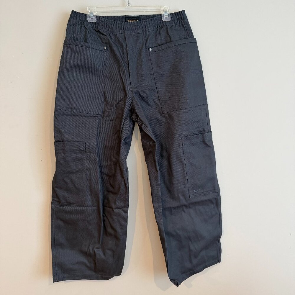 Nike HJ0643-060 Mens Medium Life Men’s Utility Pants Anthracite